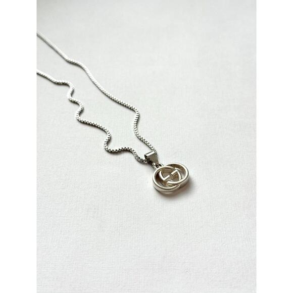 Gucci .925 Interlocking G Pendant on Chain/Necklace - Picture 1 of 3